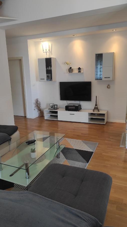 Apartman Toni 比比涅 外观 照片